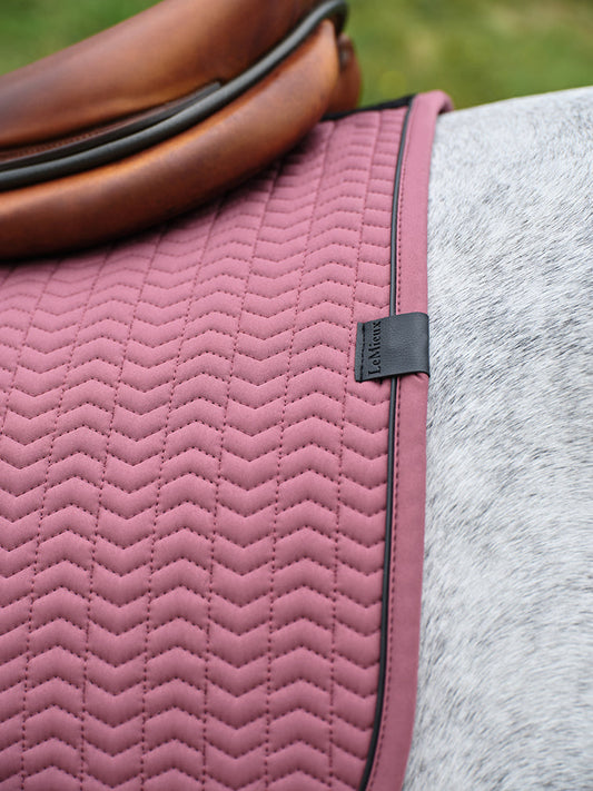 SS25 Essence Dressyrklädsel i Rosenträ