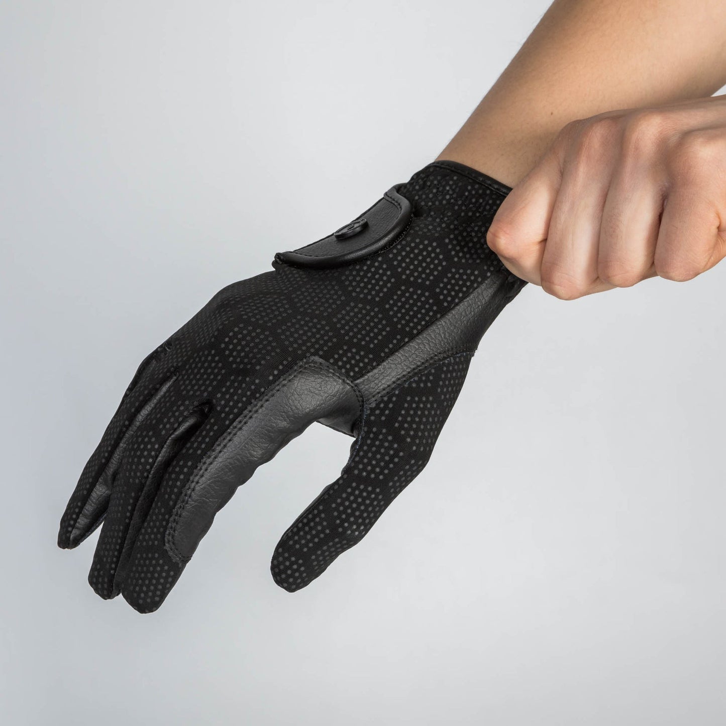 Back on Track Outline Grip Gloves