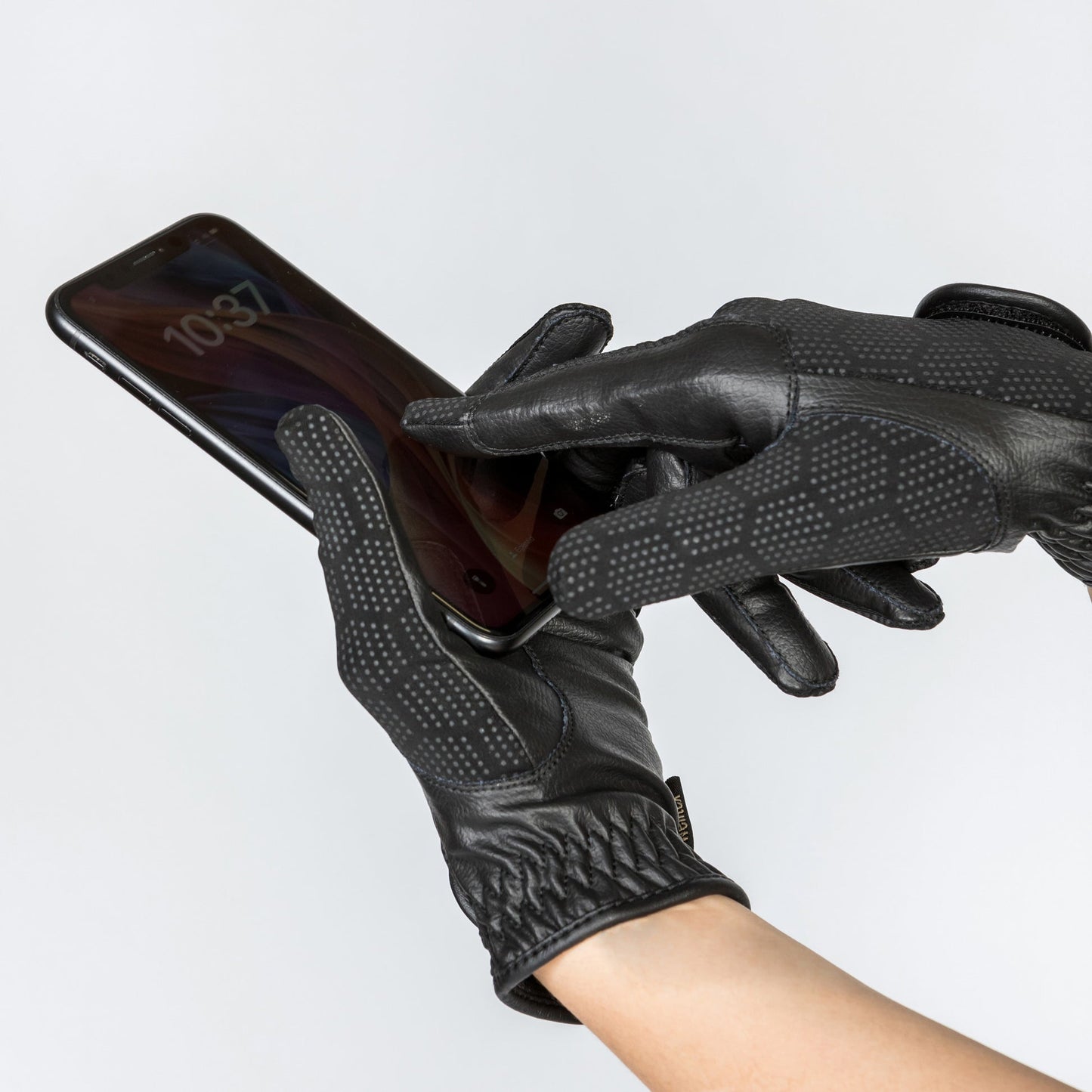 Back on Track Outline Grip Gloves