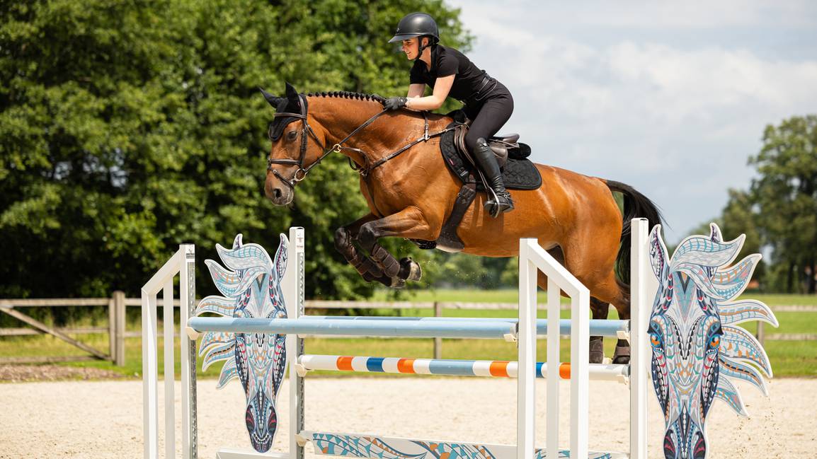 Crystal Suede CC Pad Black