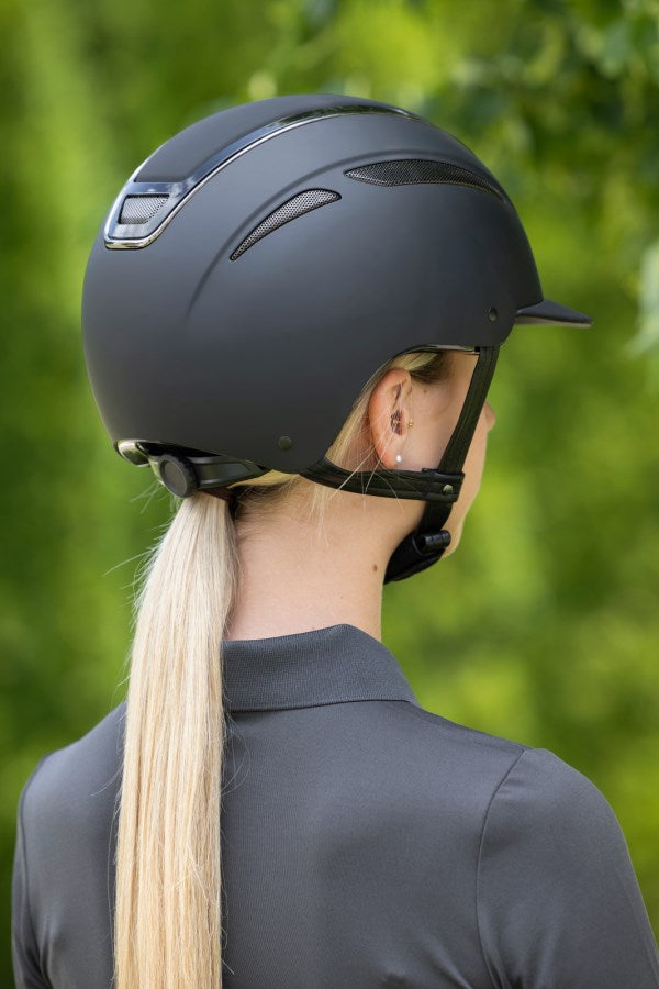 Covalliero Helmet Elite