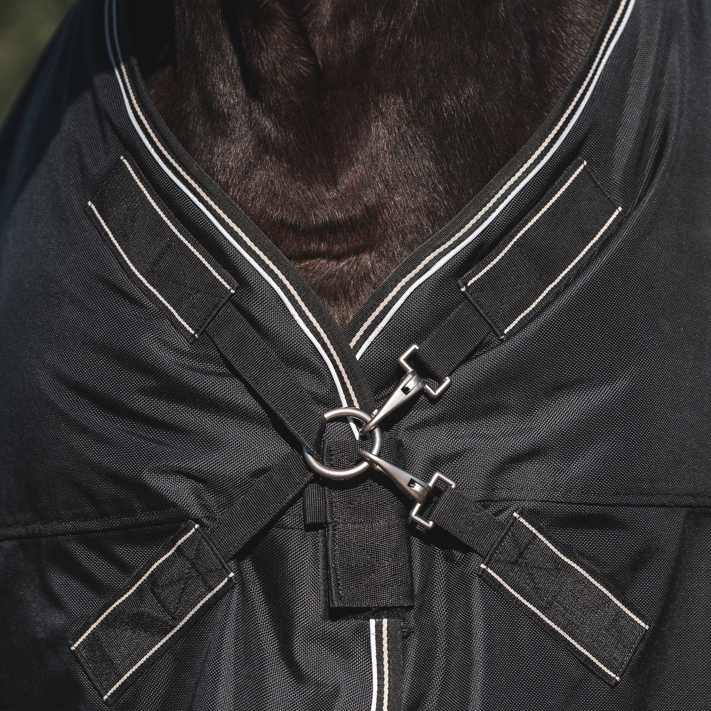 "Obsidian" Utetäcke 300 g med Halsdel