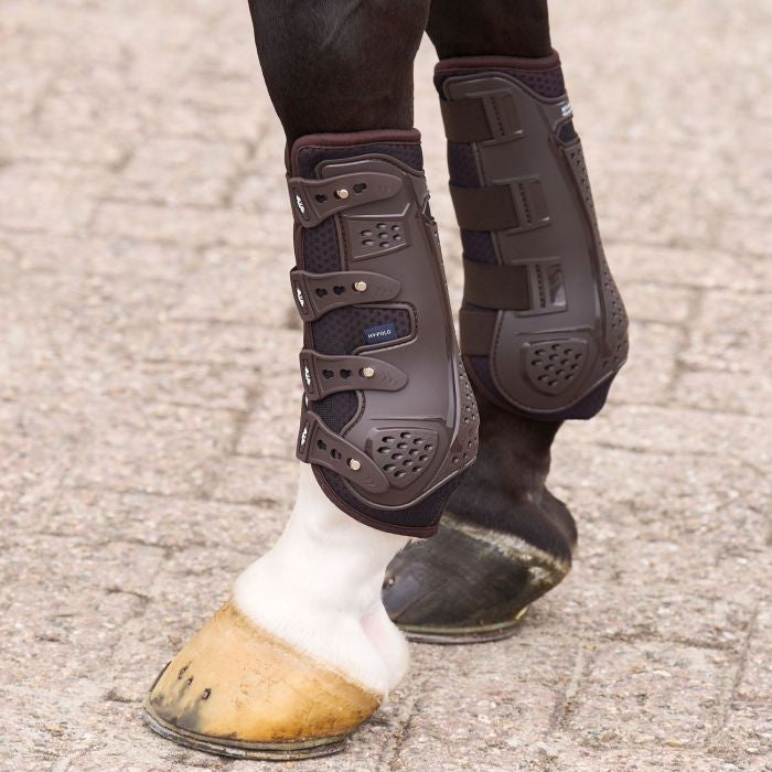 Dressyrskydd HVPolo Pro Movement, Fram