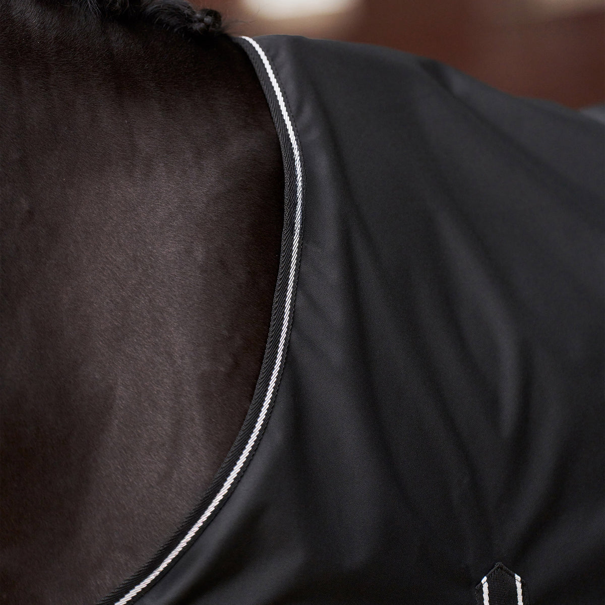Imperial Riding Utetäcke IRHBasic, 0g med Fleecefoder, Svart
