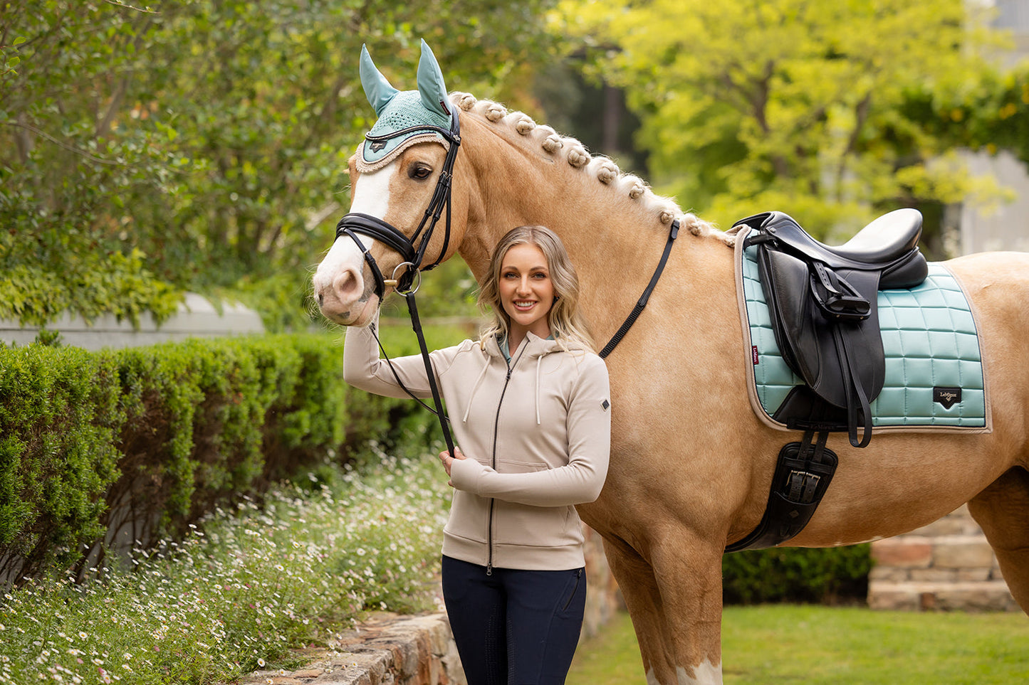 SS25 Loire Classic Dressyr Square Aqua