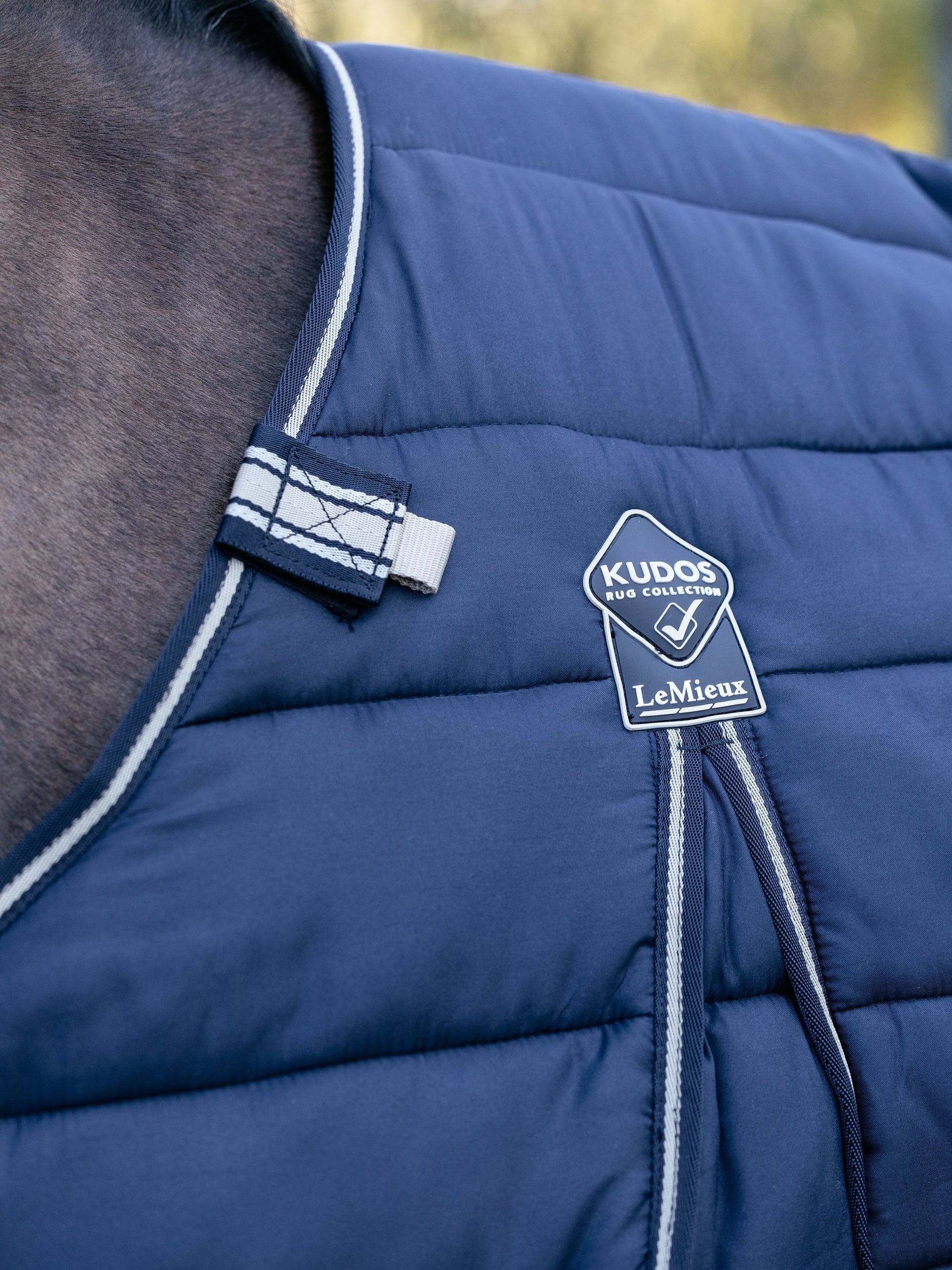 AW25 LM Kudos Rug Liner 100g Marinblå