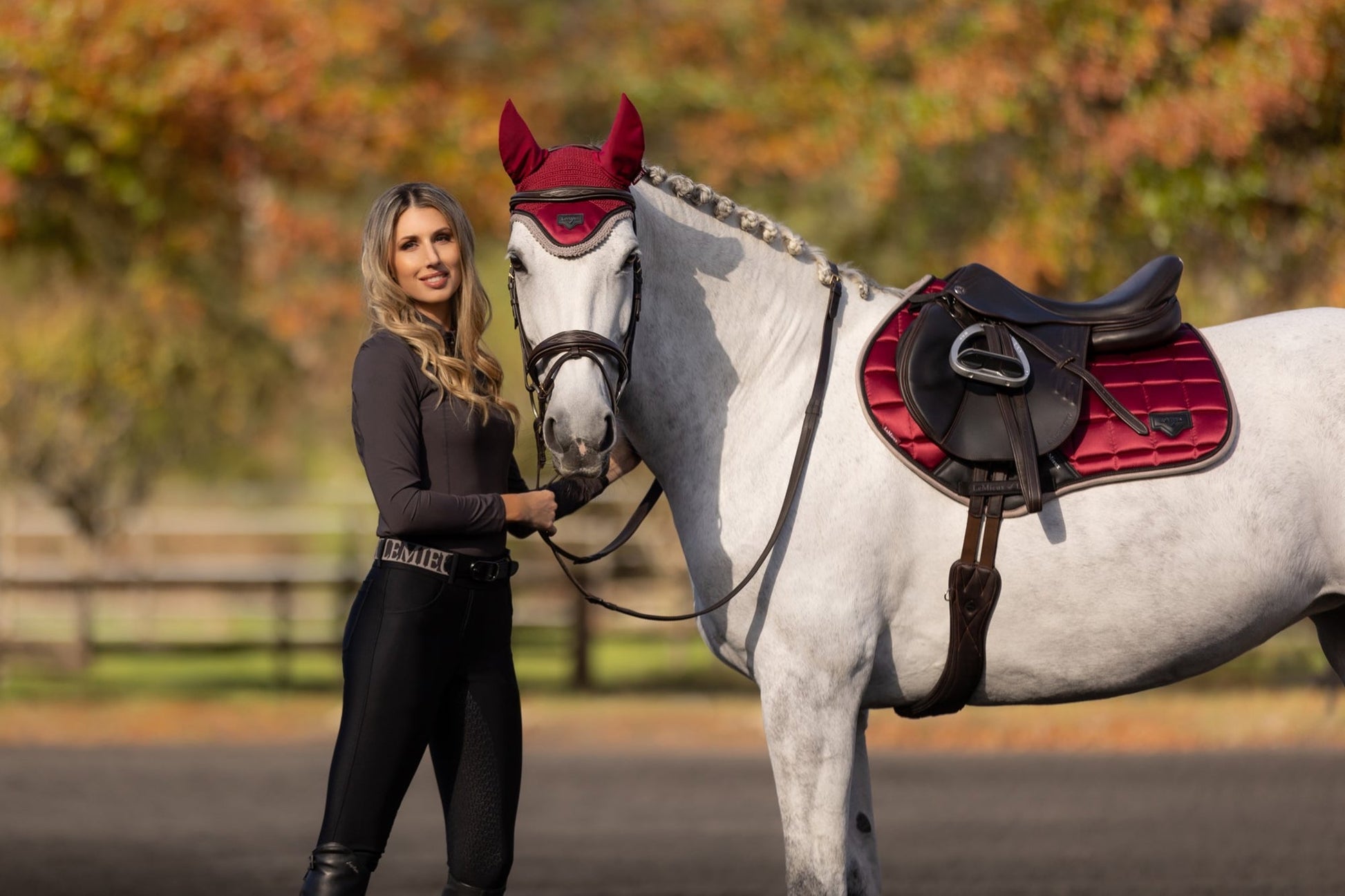 AW24 Loire Classic Close Contact Square Ember