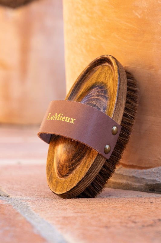 Artisan Soft Speckled Ryktborste