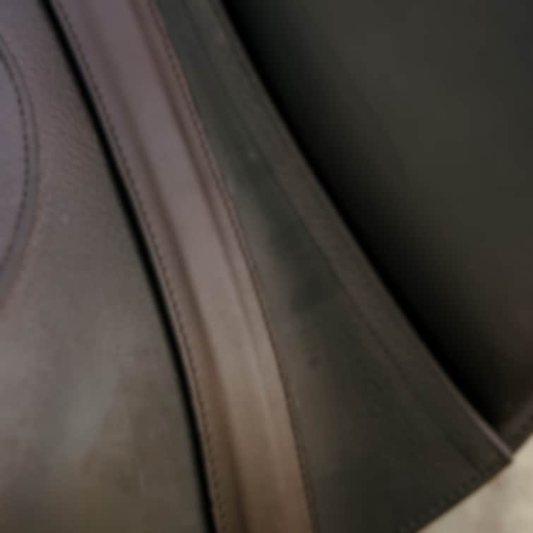 Hansbo Stigläder Curved Brun