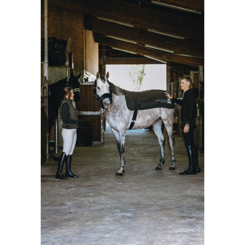 EQUITHÈME Heated Ryggvärmare för Häst - Svart