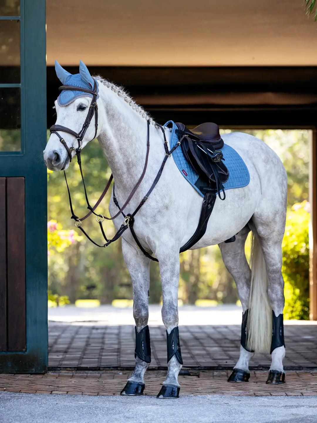 LM Mocka Närkontakt Fyrkantig Isblå