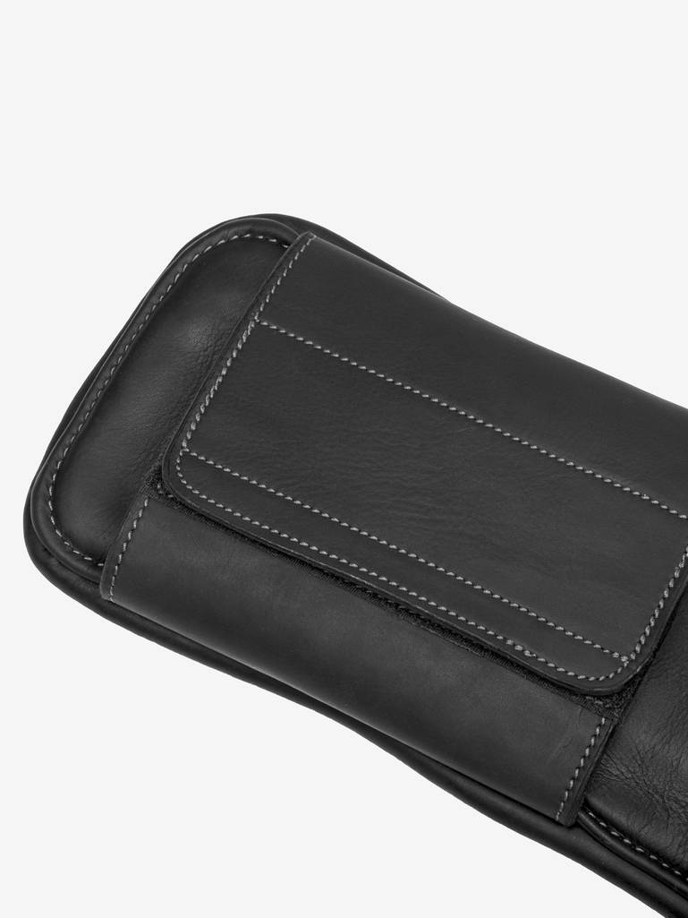 LeMieux Gel-Tek Anatomic Short Stud Kort sadelgjord med magplatta, Svart – bild 3